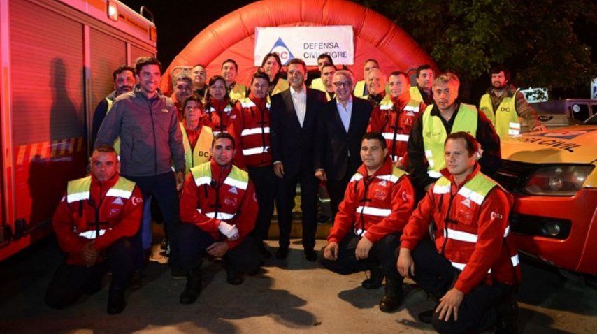 Sergio Masaa y Julio Zamora en la presentación de los móviles de seguridad
