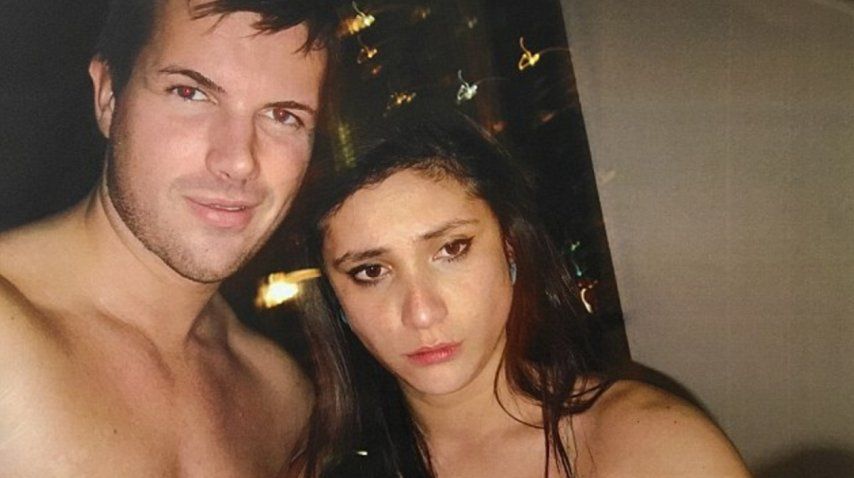 <i> Tostee junto a Wright, la última imagen con vida de la joven de 26 años</i><br>