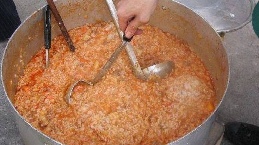 Ollazo popular en Plaza de Mayo.<br>