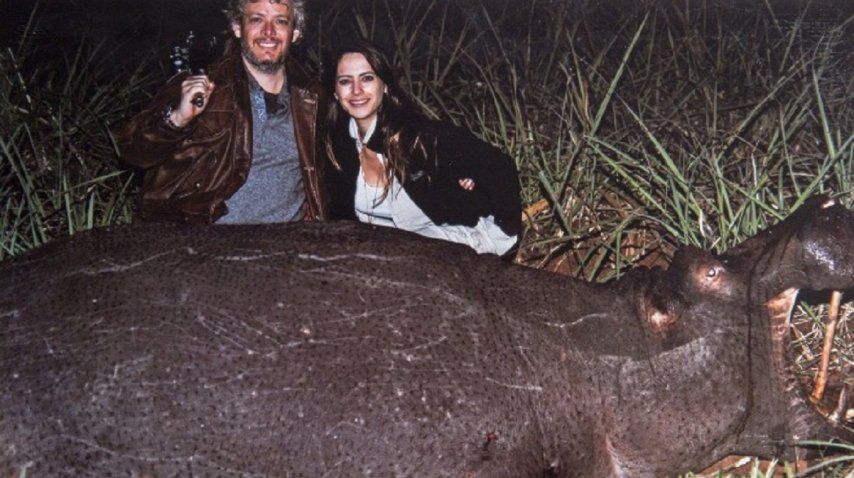 <p>Escándalo por fotos de Garfunkel y Vannucci en un safari</p><p></p>