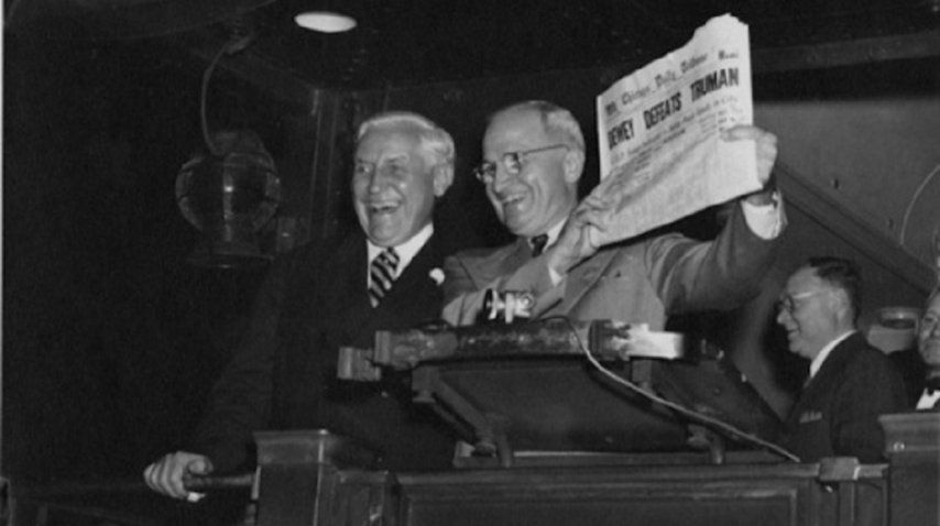 Harry S. Truman celebra en 1948 mofándose del Chicago Tribune