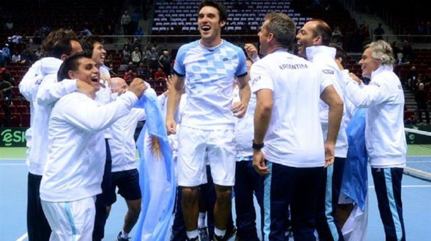 Los festejos tras superar a Polonia<br>