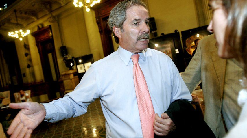 Solá reveló presiones directas de Macri a Massa por el blanqueo para familiares<br>