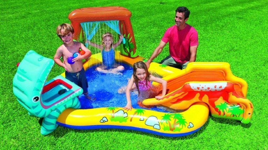 Los juguetes inflables están entre los más vendidos