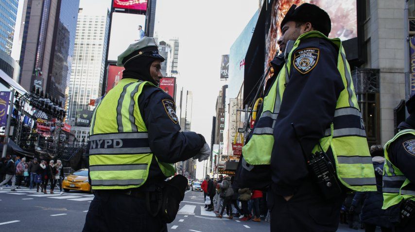 En Nueva York comenzaron los preparativos para recibir el año nuevo<br>