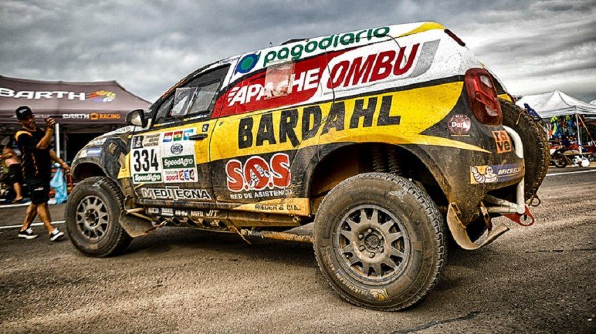 La Duster descansa luego de un día de acción<br>