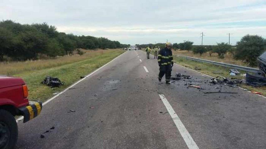 <p> Cuatro muertos en La Pampa por un choque - Crédito: La Arena</p><p></p>
