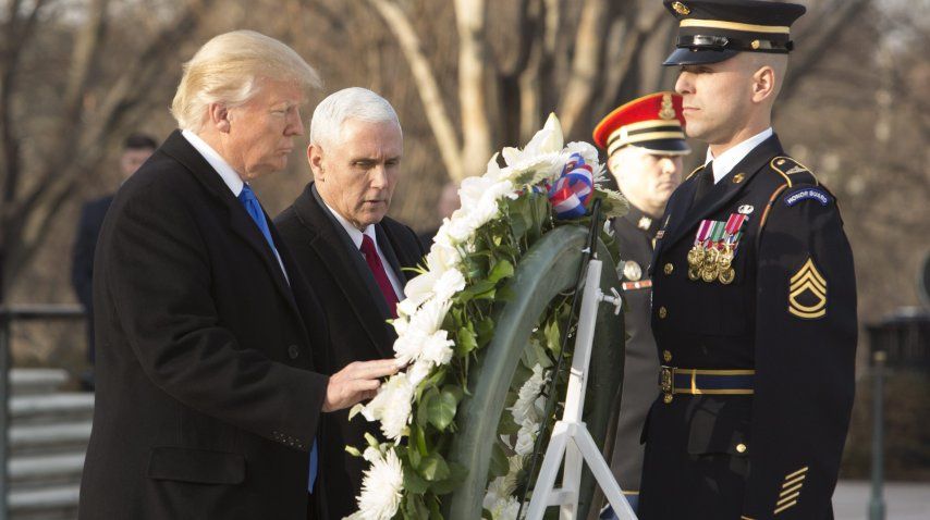 Trump y su vice, Mike Pence<br>