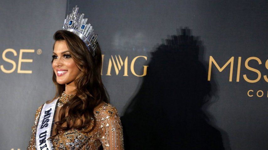 Iris Mittenaere fue coronada Miss Universo 