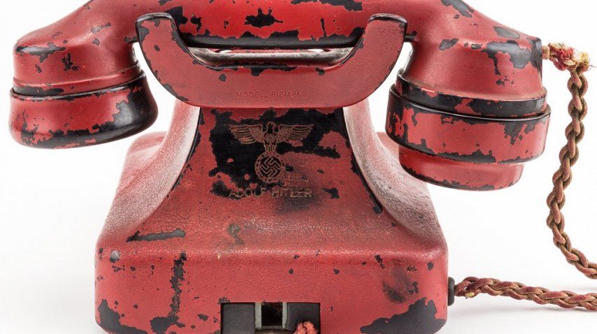 Subastaron el teléfono de Hitler