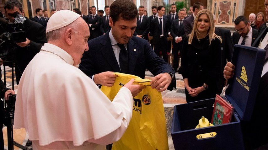 El papa Francisco se reunió con Villareal de España - Crédito: Facebook Villareal FC