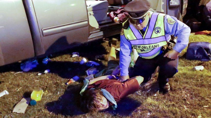 <p> Un conductor atropelló a una multitud en Nueva Orleans - Crédito: theadvocate.com</p><p></p>