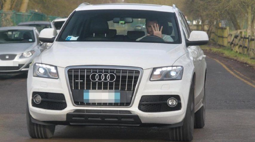 Sergio Romero, a bordo de su camioneta Audi<br>