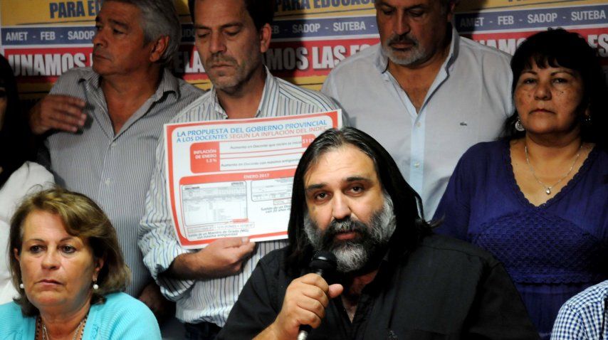 Los docentes ratificaron el paro<br>