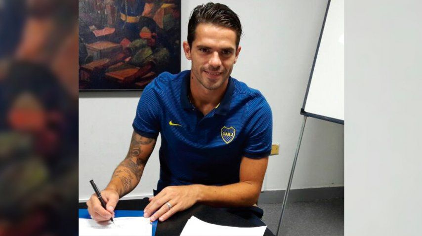 La firma de Fernando Gago para estirar su vínculo con Boca<br>