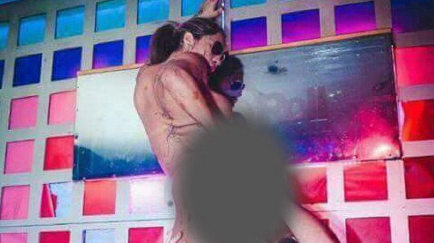 Clausuraron un local de strippers por un show de sexo explícito - Crédito: www.sitioandino.com.ar