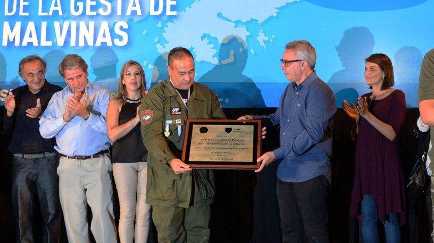 <p> Homenaje a veteranos de Malvinas en Tigre</p><p></p>