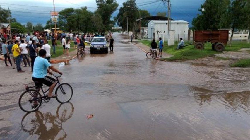 Darán subsidios a las familias afectadas por las inundaciones