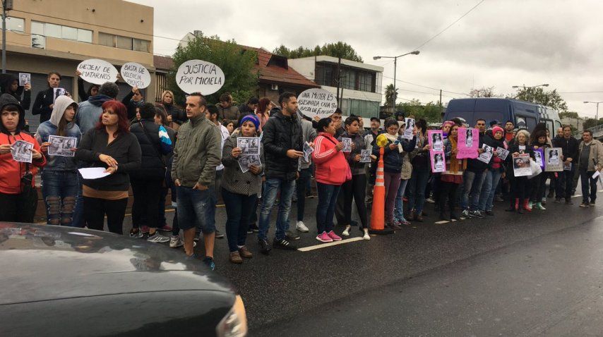 Marcha por Araceli Fulles