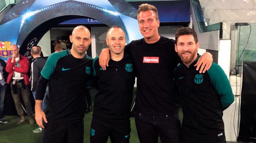 El ex delantero de River no se quiso perder la oportunidad de posar con los cracks