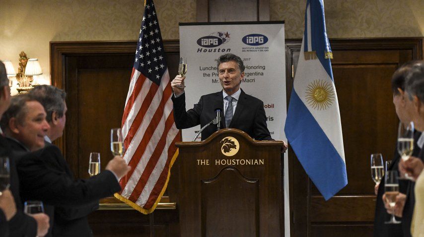 <p> Macri compartió un almuerzo con petroleros</p><p></p>
