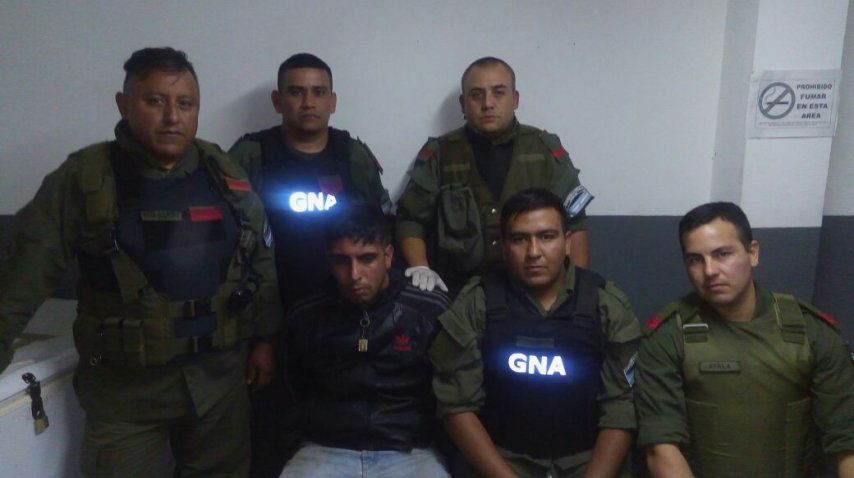 Dario Badaracco al ser detenido por Gendarmería Nacional<br>