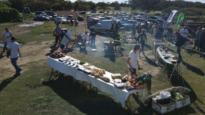 La oferta gastronómica fue top: el cheff Rodo Puente hizo la gran Francis Mallman y además hubo dos foodtrucks. La gente, agradecida