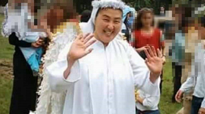Monja japonesa es detenida por entregar niños a pederastas Monja japonesa es detenida por entregar niños a pederastas