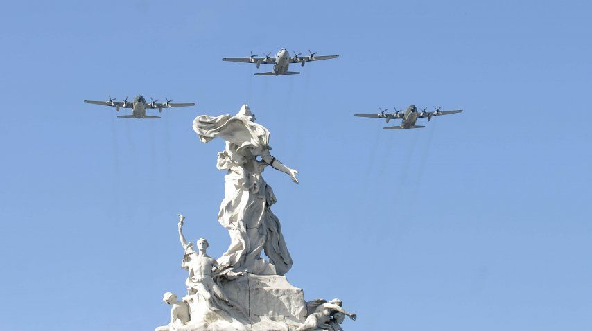El desfile militar por el 25 de Mayo