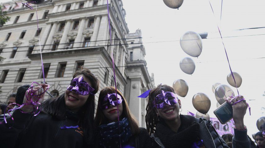 Miles de personas ya se reunieron en el Congreso<br>