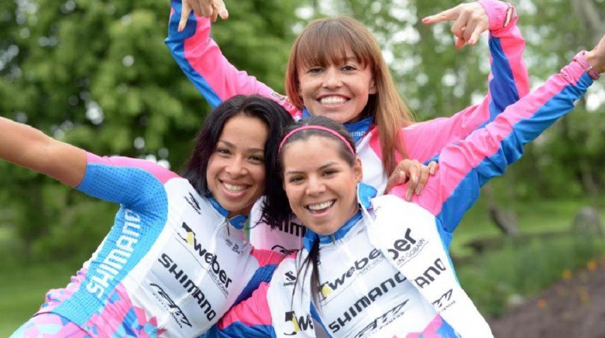 <p> Marlies se divierte con las colombianas Parrado y Meneses. El Ladies Power tiene como meta tener a los mejores proyectos y desarrollarlos. (Jim Gavenus)</p>