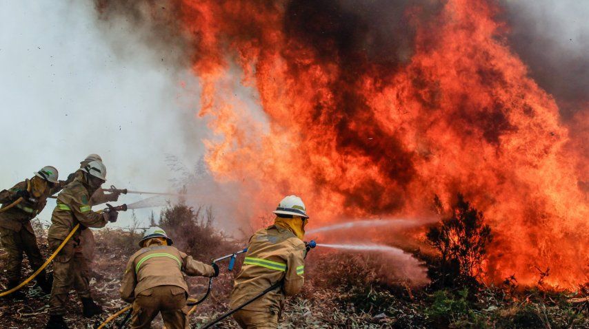 Voraz incendio en Portugal
