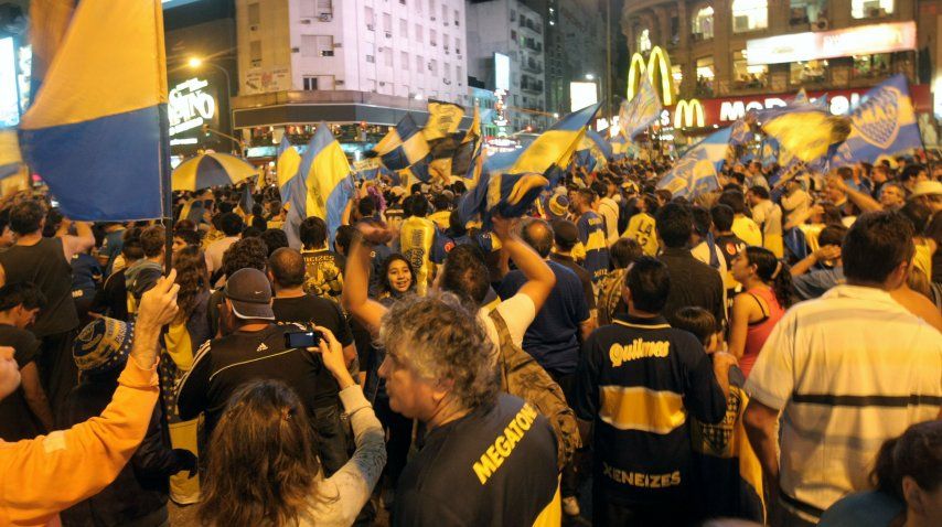 Festejos de Boca en el Obelisco <br>
