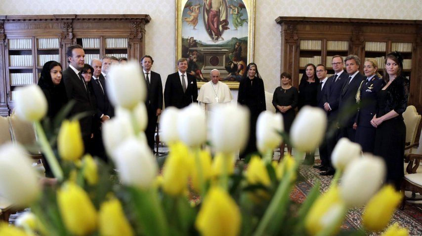 Los tulipanes que los reyes de Holanda le regalaron al Papa<br>