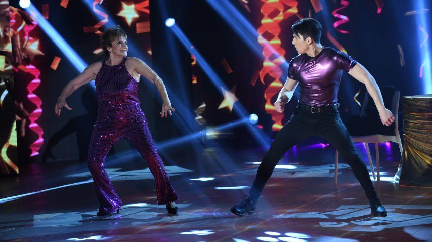 Consuelo Peppino bailando 