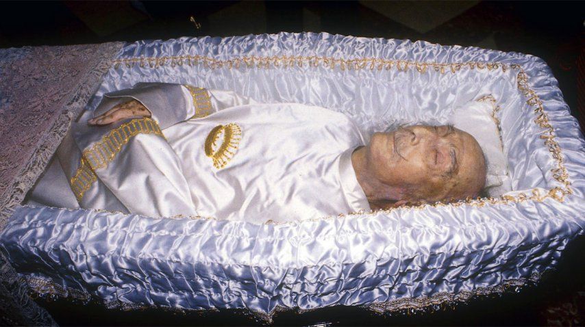 Una foto del velatorio de Salvador Dalí<br>