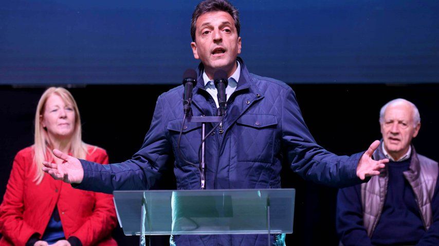 <p> PASO 2017: Massa reconoció el triunfo de Cambiemos en Provincia</p><p></p>